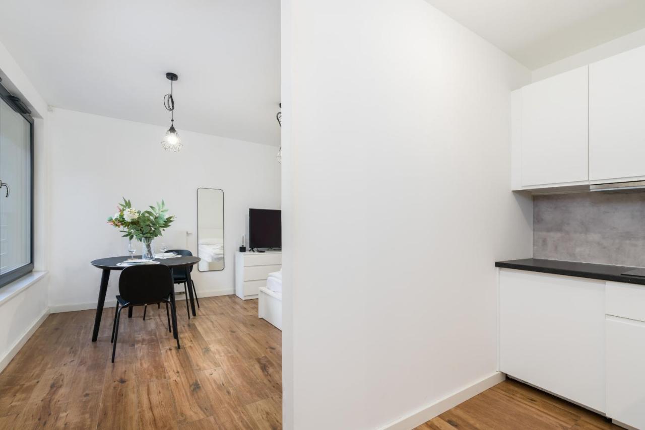 Poznan Old Market Studio By Noclegi Renters ภายนอก รูปภาพ